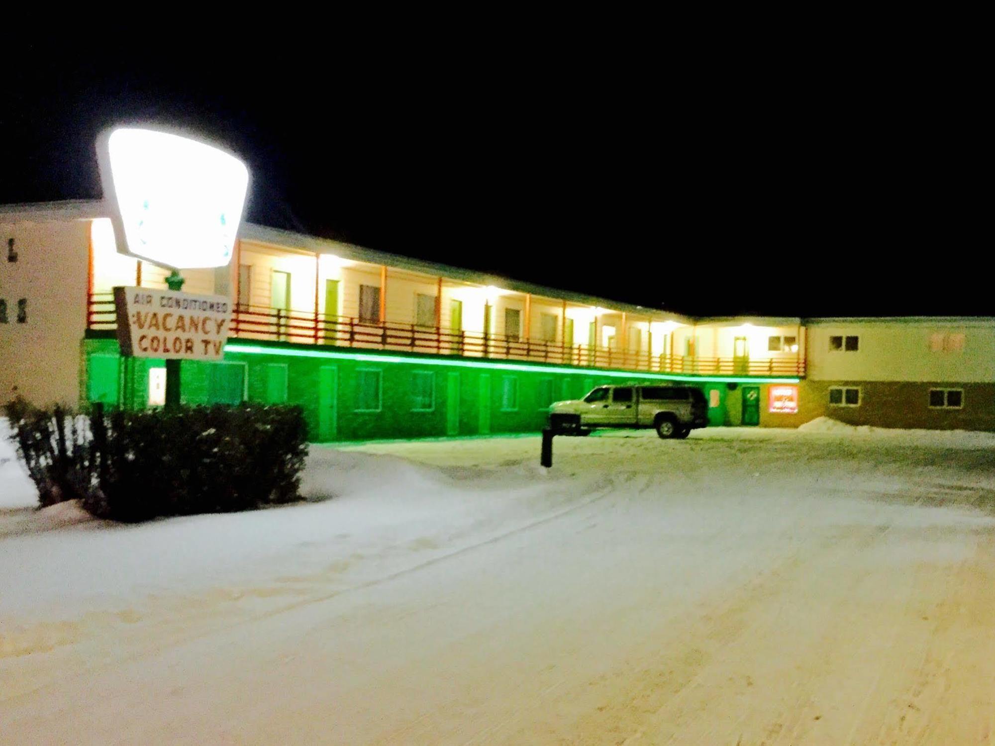 Cedars Motel Ironwood Dış mekan fotoğraf